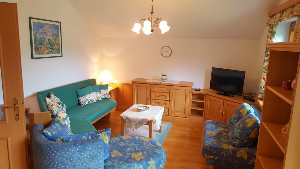 Aberseehaus Nussbaumer Strobl Buitenkant foto